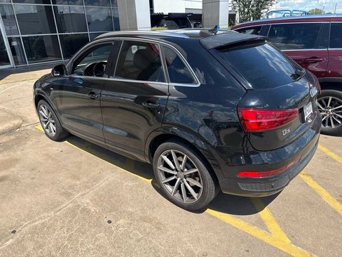 Used 2018 Audi Q3 2.0T Premium Plus w/ Premium Plus Package AWD/4WD image 4