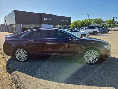 Used 2017 Lincoln MKZ Reserve AWD/4WD image 2