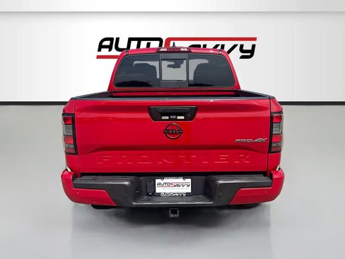 Used 2022 Nissan Frontier PRO-4X AWD/4WD image 6