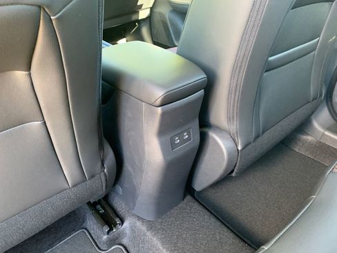 New 2026 Nissan Kicks SR w/ Cold Weather Package FWD image 20