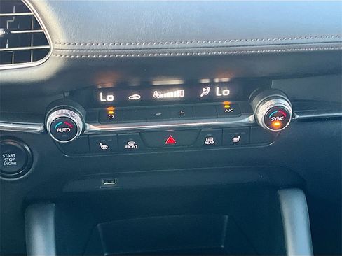 Used 2021 MAZDA MAZDA3 s image 16