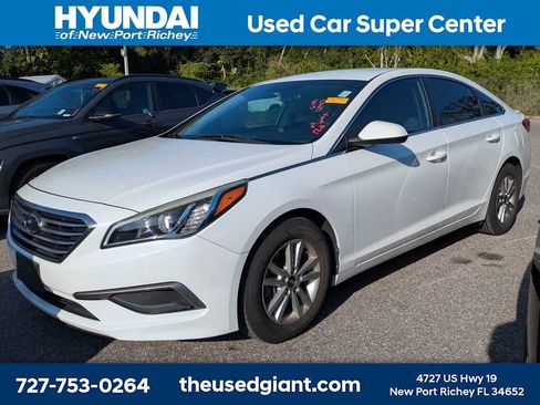 Used 2016 Hyundai Sonata SE FWD image 1