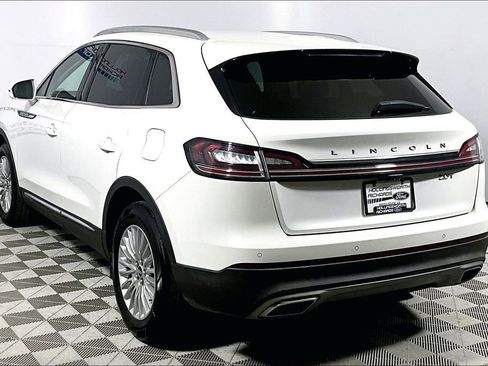 Used 2020 Lincoln Nautilus FWD image 8