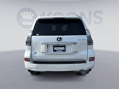 Used 2023 Lexus GX 460 Premium image 5