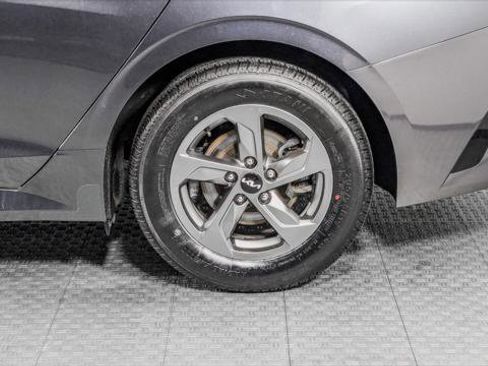 Used 2022 Kia K5 LXS image 30