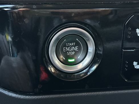 Certified 2022 GMC Sierra 1500 SLT image 28