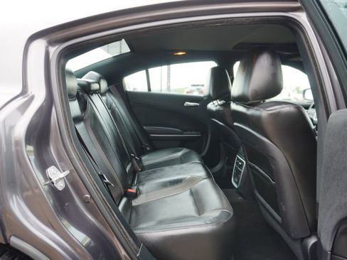 Used 2022 Dodge Charger SXT w/ Leather Interior Group image 26