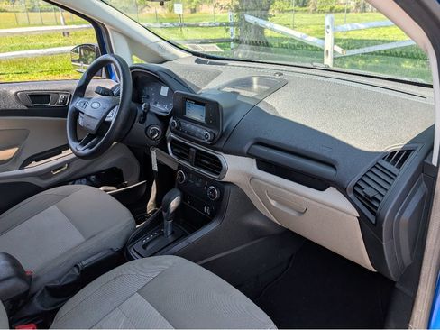 Used 2021 Ford EcoSport S FWD image 30