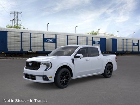 New 2026 Ford Maverick Lobo AWD/4WD image 1