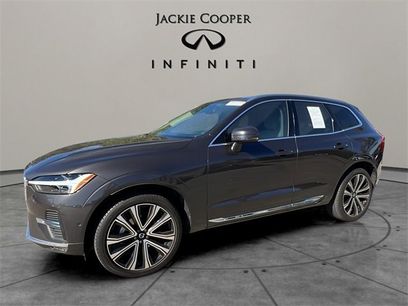 Used 2023 Volvo XC60 B5 Ultimate w/ Climate Package