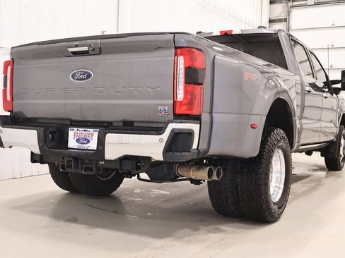 Certified 2024 Ford F350 Lariat w/ Lariat Ultimate Package image 10