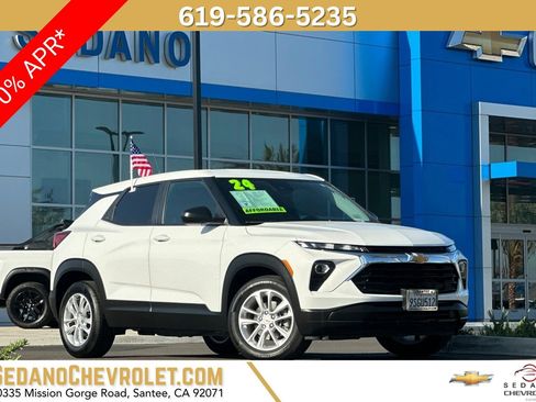 Certified 2024 Chevrolet TrailBlazer LS w/ LS Confidence Package FWD image 1
