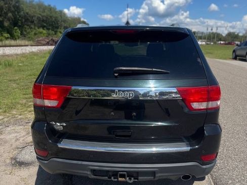 Used 2012 Jeep Grand Cherokee Overland AWD/4WD image 8