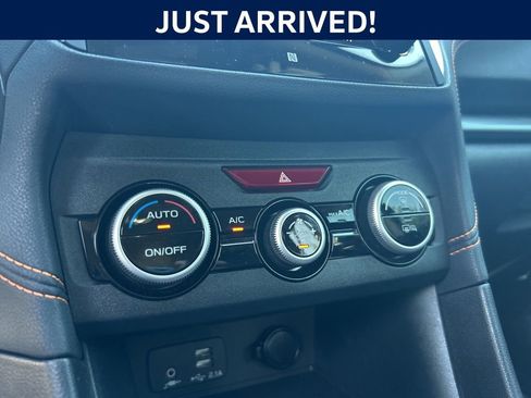 Used 2022 Subaru Crosstrek 2.5i Limited w/ Moonroof Package 2 AWD/4WD image 19