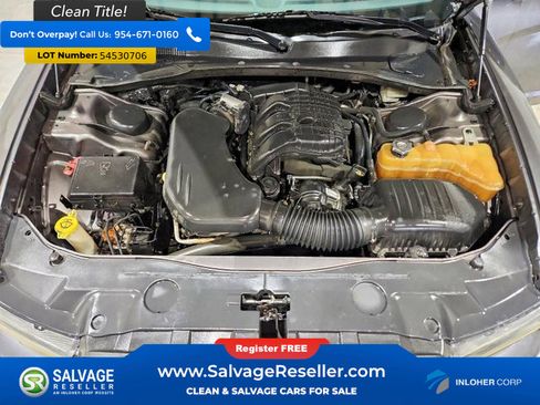 Used 2013 Dodge Charger SE RWD image 15