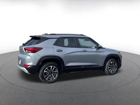 Used 2025 Chevrolet TrailBlazer LT image 15