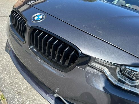 Used 2017 BMW 330i xDrive Sedan AWD/4WD image 16