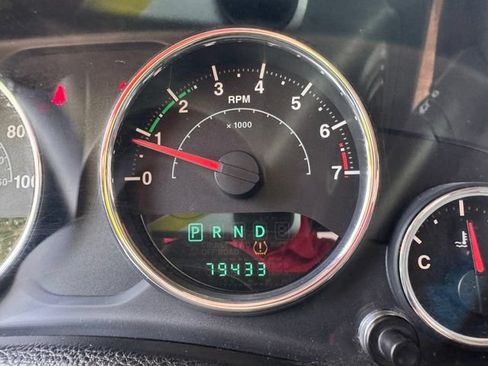 Used 2013 Jeep Wrangler Sport AWD/4WD image 12