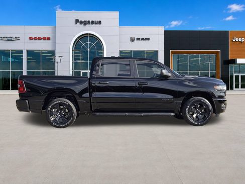 New 2026 RAM 1500 Express AWD/4WD image 7