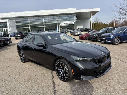 New 2026 BMW 530i xDrive w/ M Sport Package AWD/4WD image 1
