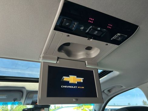 Used 2017 Chevrolet Tahoe LT AWD/4WD image 33