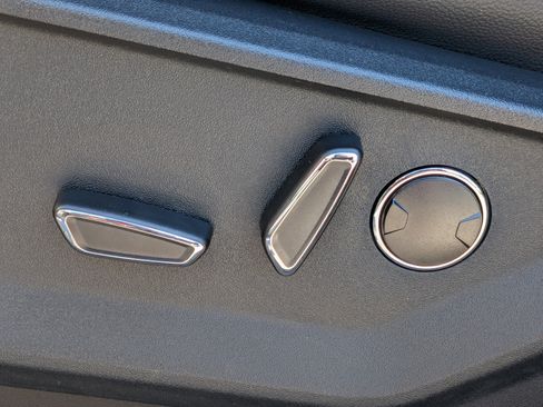 Used 2026 Ford F150 Lariat AWD/4WD image 21