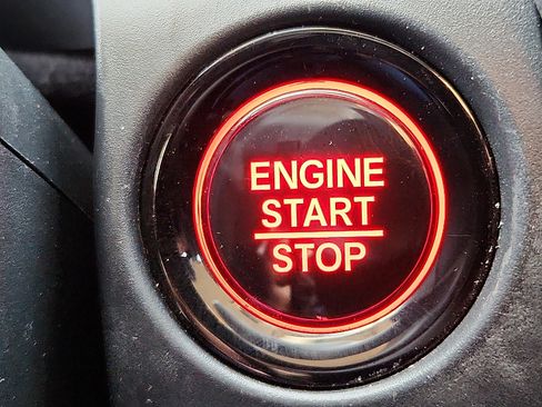 Used 2023 Honda HR-V LX image 26