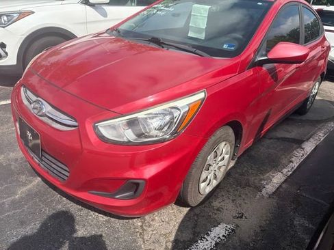 Used 2016 Hyundai Accent SE w/ Option Group 02 FWD image 5