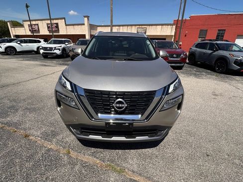 Certified 2023 Nissan Rogue SL w/ SL Premium Package FWD image 11