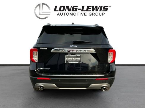 Used 2022 Ford Explorer Limited w/ Limited Technology Package image 5