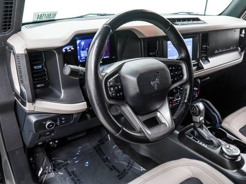 Used 2022 Ford Bronco Wildtrak AWD/4WD image 19