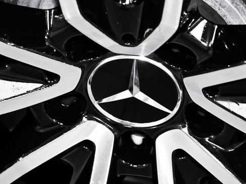 Used 2021 Mercedes-Benz A 35 AMG 4MATIC image 96