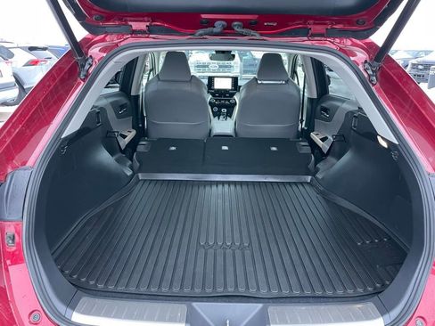 Used 2021 Toyota Venza XLE w/ Softex Package image 31