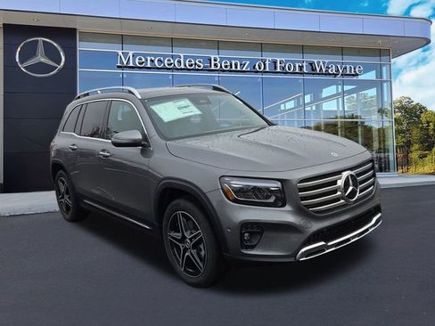 New 2026 Mercedes-Benz GLB 250 4MATIC image 1