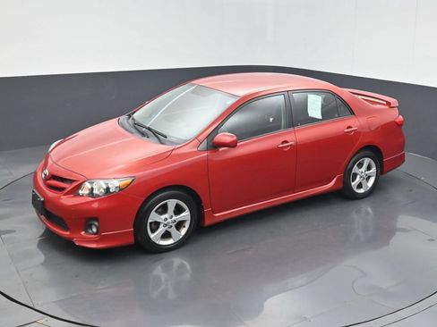 Used 2012 Toyota Corolla S FWD image 9