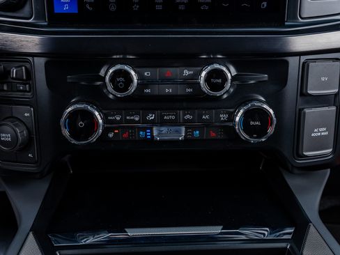 Used 2026 Ford F350 Lariat w/ Lariat Premium Package image 28