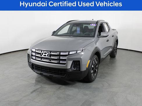 Certified 2026 Hyundai Santa Cruz SEL FWD image 2
