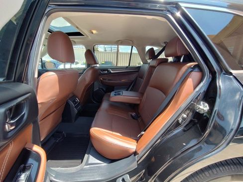 Used 2019 Subaru Outback 2.5i Touring w/ Popular Package #3A AWD/4WD image 25