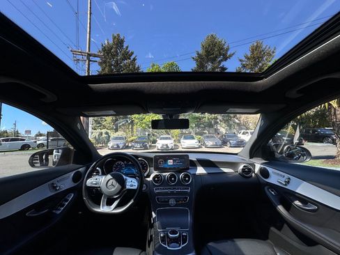 Used 2021 Mercedes-Benz C 300 Sedan w/ AMG Line image 4