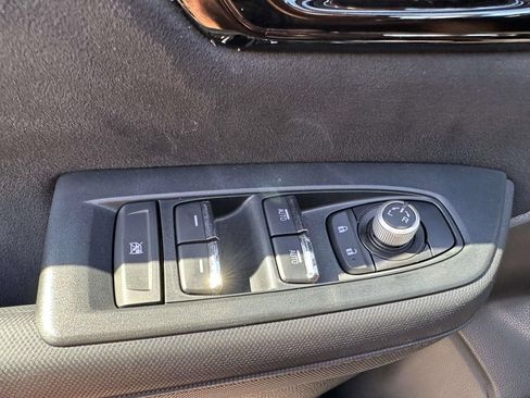 Certified 2025 Subaru Forester Touring w/ Touring Package AWD/4WD image 33