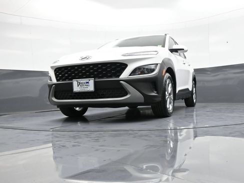 Certified 2023 Hyundai Kona SEL AWD/4WD image 24