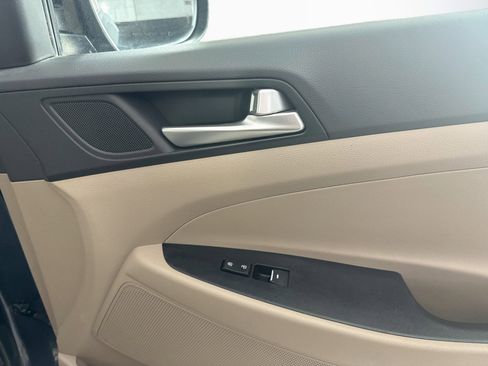 Used 2019 Hyundai Tucson Limited w/ Cargo Package FWD image 31