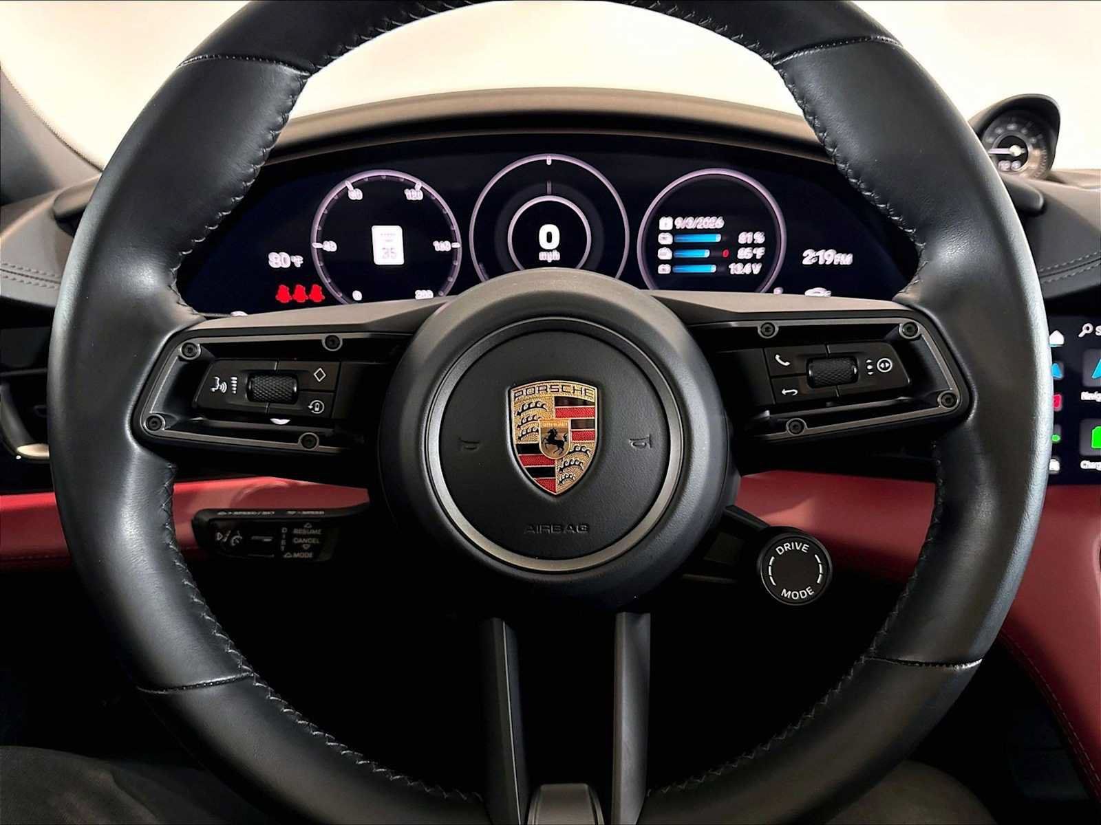 Used 2023 Porsche Taycan 4S AWD/4WD image 18