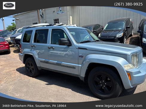 Used 2012 Jeep Liberty Arctic AWD/4WD image 1