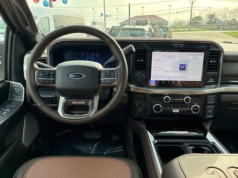 New 2026 Ford F250 King Ranch w/ FX4 Off-Road Package AWD/4WD image 23