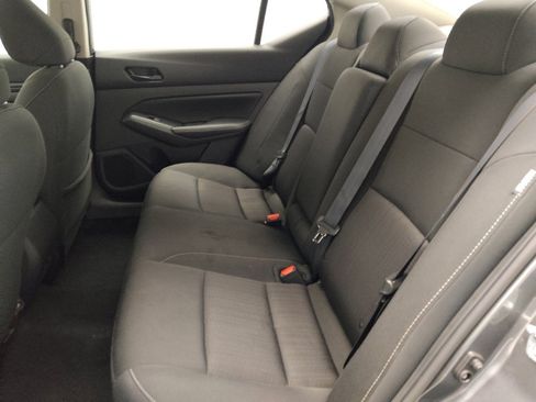 Used 2024 Nissan Altima 2.5 SV image 18