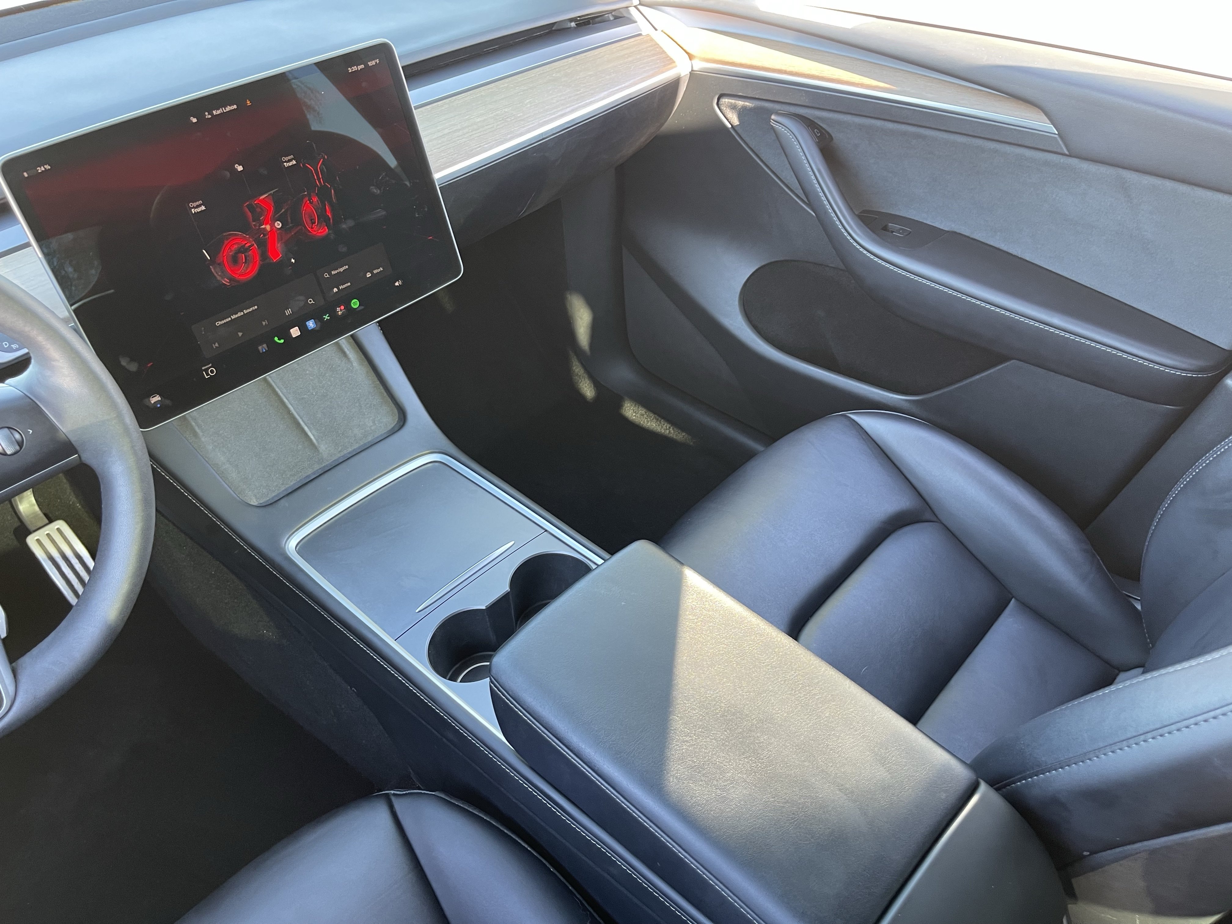 Used 2023 Tesla Model Y Performance AWD/4WD image 18