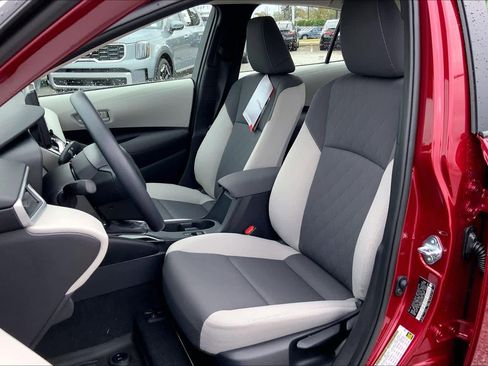 Used 2026 Toyota Corolla LE image 14