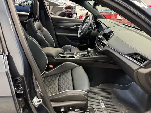 Used 2025 Cadillac CT4 V Blackwing w/ Technology Package image 17