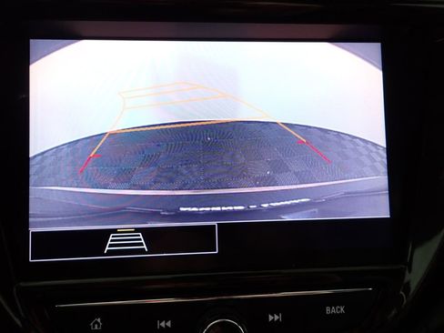 Used 2021 Chevrolet TrailBlazer ACTIV w/ Sun and Liftgate Package image 5